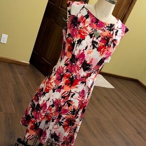 Zarr Collection Floral Sleeveless Dress